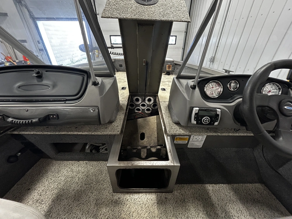 2012 Crestliner Wt1650