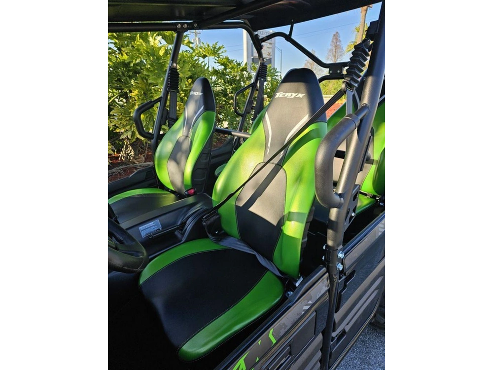 2025 Kawasaki Teryx4™ S Le Cypher Camo Gray