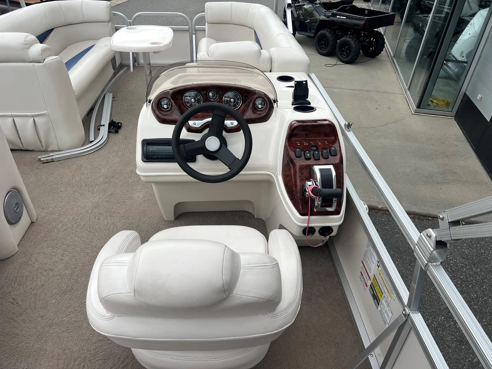 Princecraft Vantage 23 2010