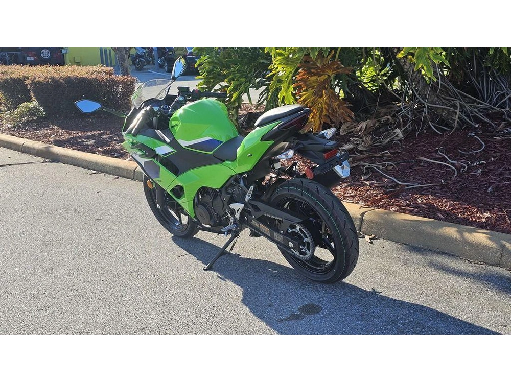 2026 Kawasaki Ninja® 500