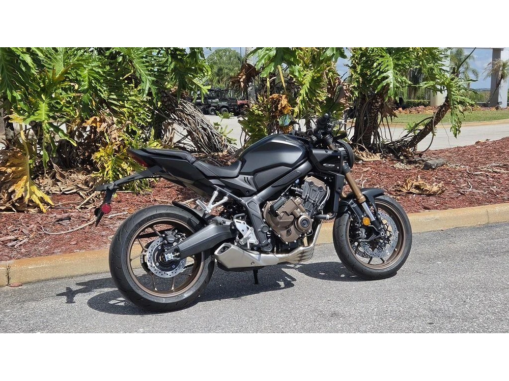 2026 Honda Cb650r E-clutch