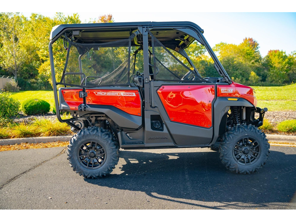 2026 Honda Pioneer 1000-5 Deluxe