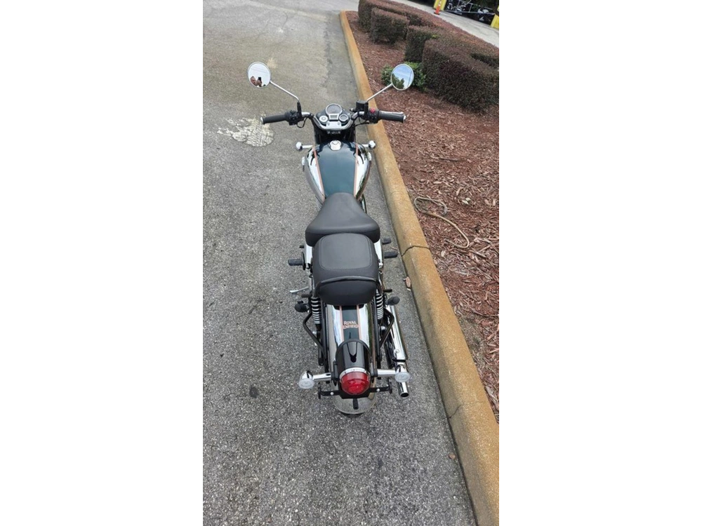 2027 Royal Enfield Classic 350 Emerald Green
