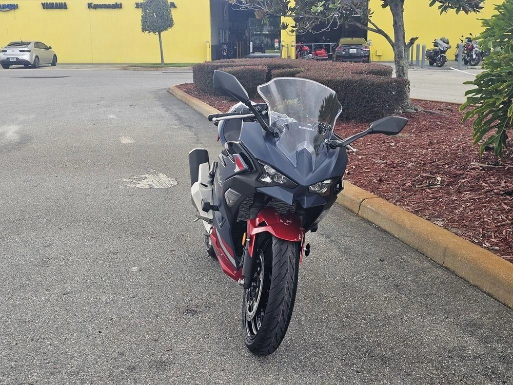 2026 Kawasaki Ninja® 500 Se Abs