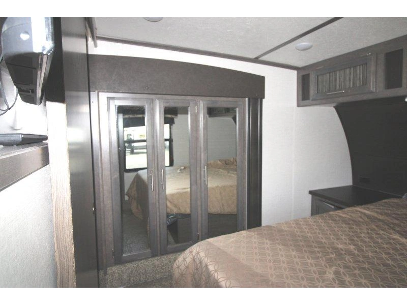 2018 Crossroads Cruiser 347md