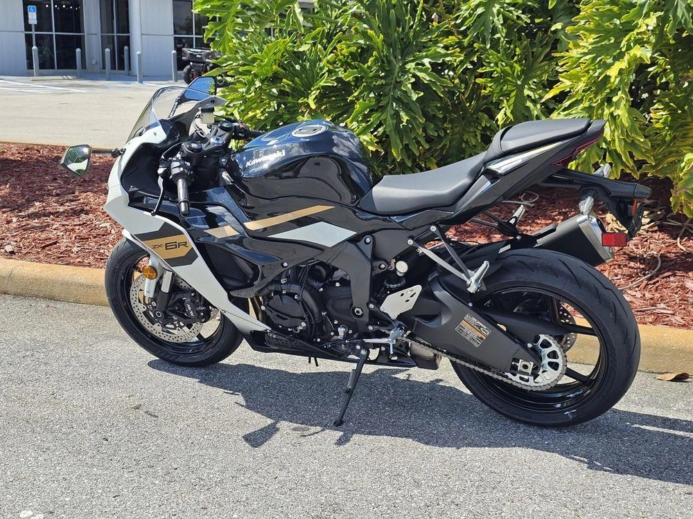 2026 Kawasaki Ninja® Zx™-6r Abs