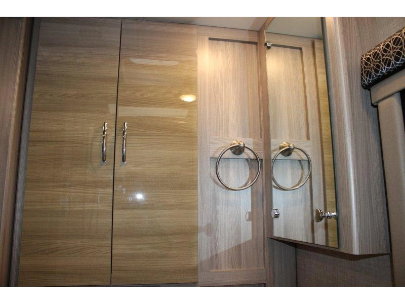 Thor Motor Coach Tiburon 24fb 2022