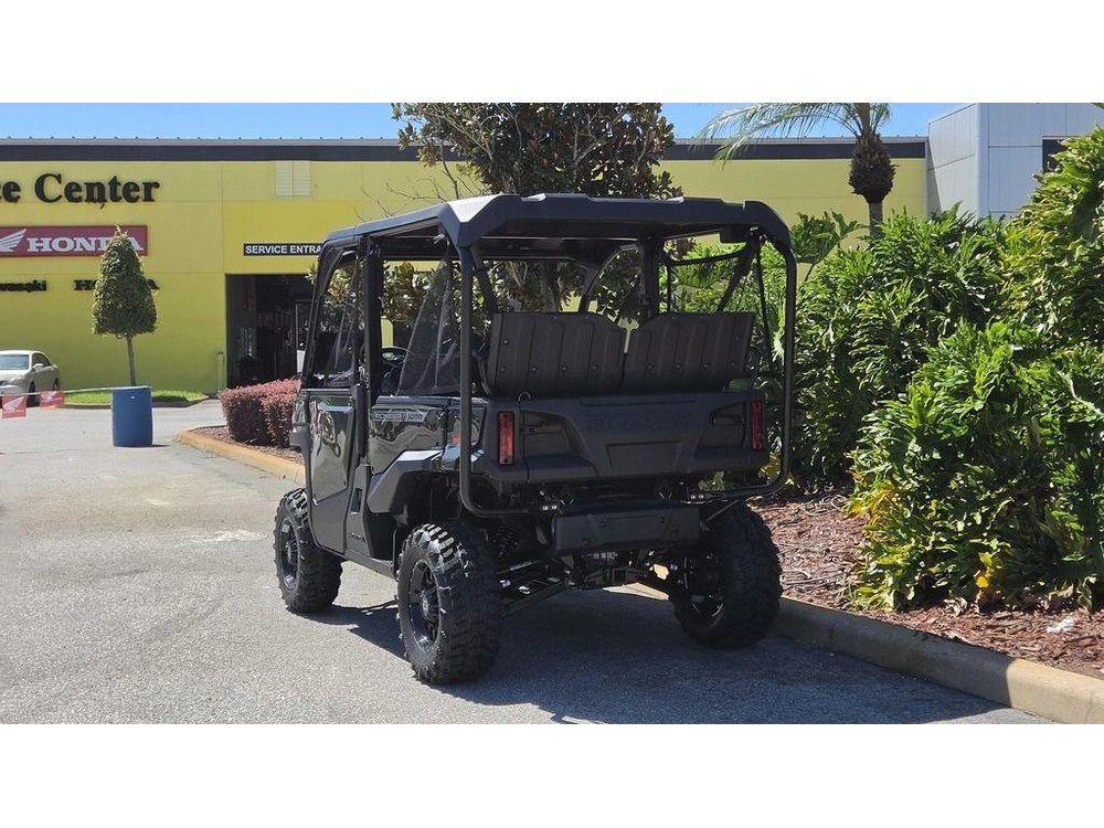 2026 Honda Pioneer 1000-5 Deluxe