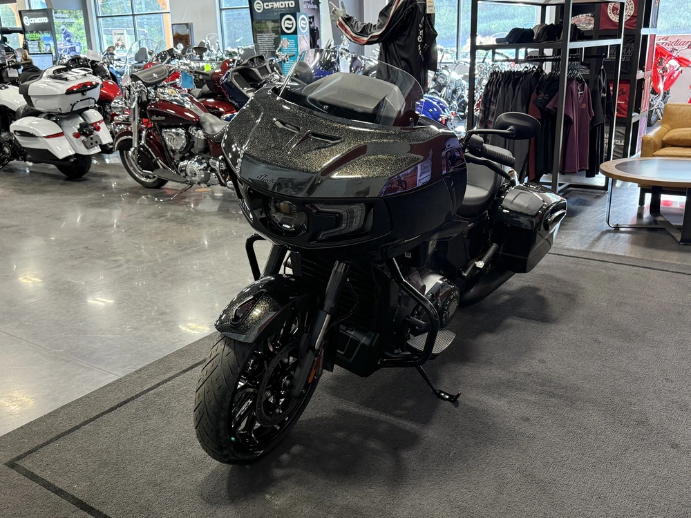 2026 Indian Motorcycle Challenger Dark Horse 112