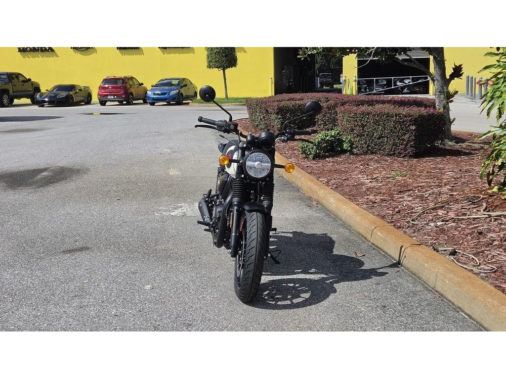 2027 Royal Enfield Hunter 350 Tokyo Black