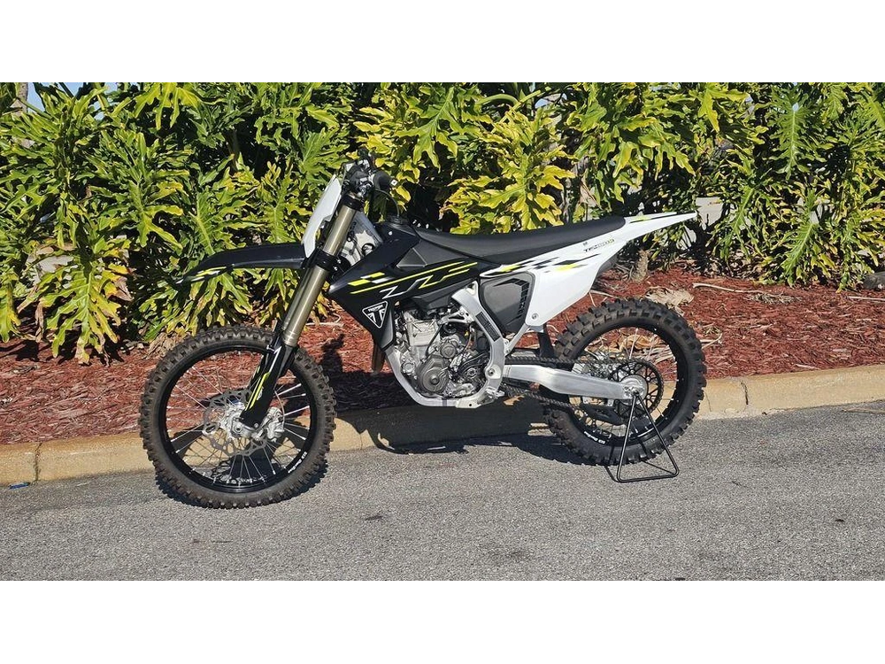 2026 Triumph Tf 450-x Jet Black/pure White