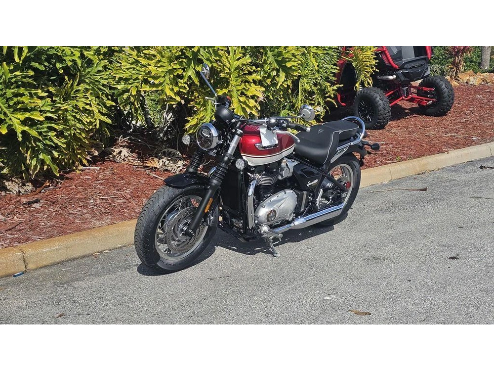 2026 Triumph Bonneville Speedmaster Carnival Red