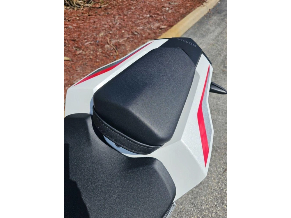 2027 Honda Cbr1000rr