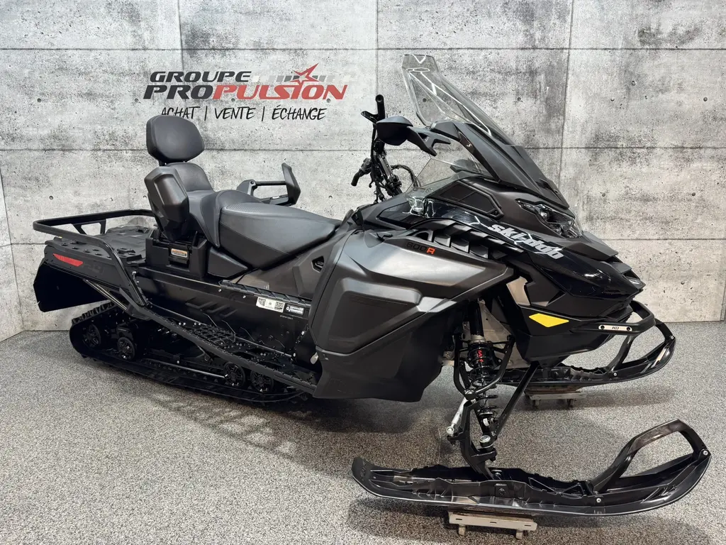 Ski-Doo Expedition SWT 600R 2026 - | 24po; Garantie 2029