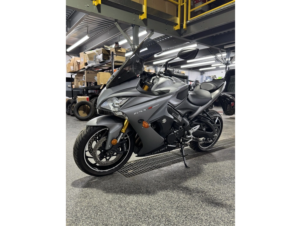 2016 Suzuki Gsx-s1000f