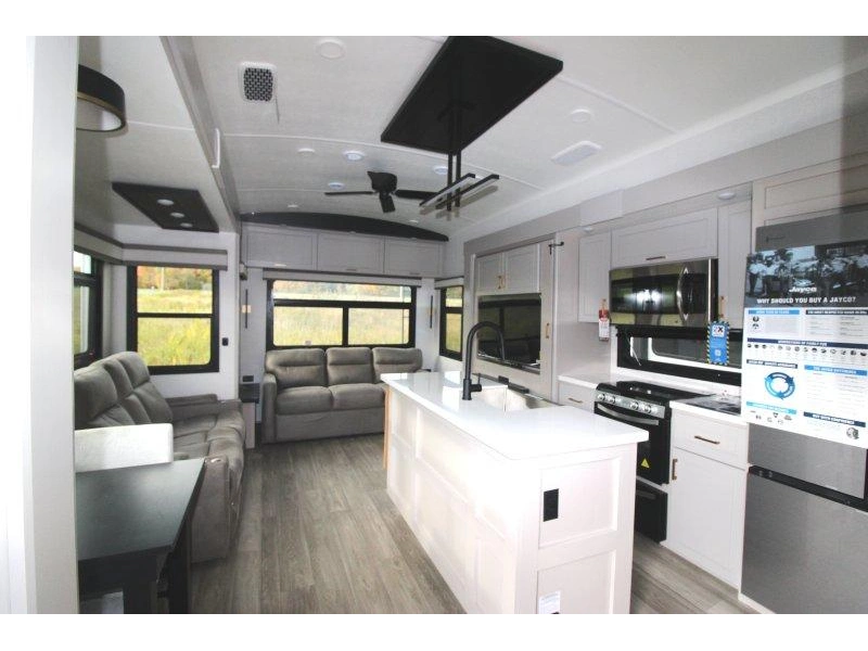 Jayco North Point 310rlts 2027