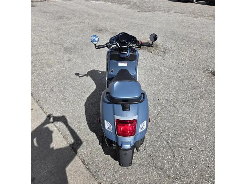 Vespa GTV Officina 8 310 2027