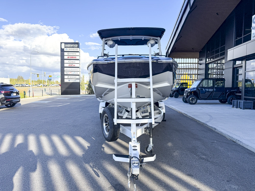 2027 Atx Surf Boats 22 Type-s alt