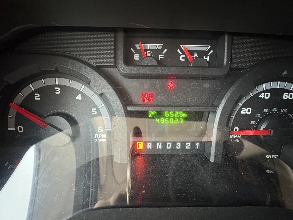 2014 Ford E-350 Four Winds 26a