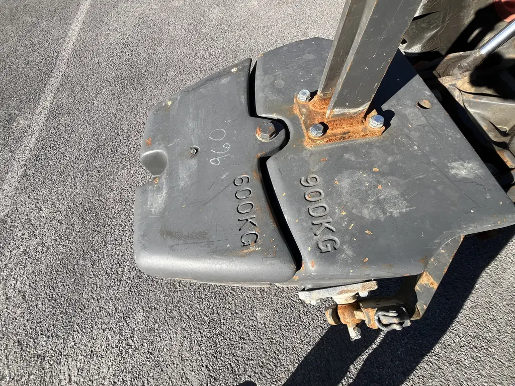 2022 Claas Axion 960