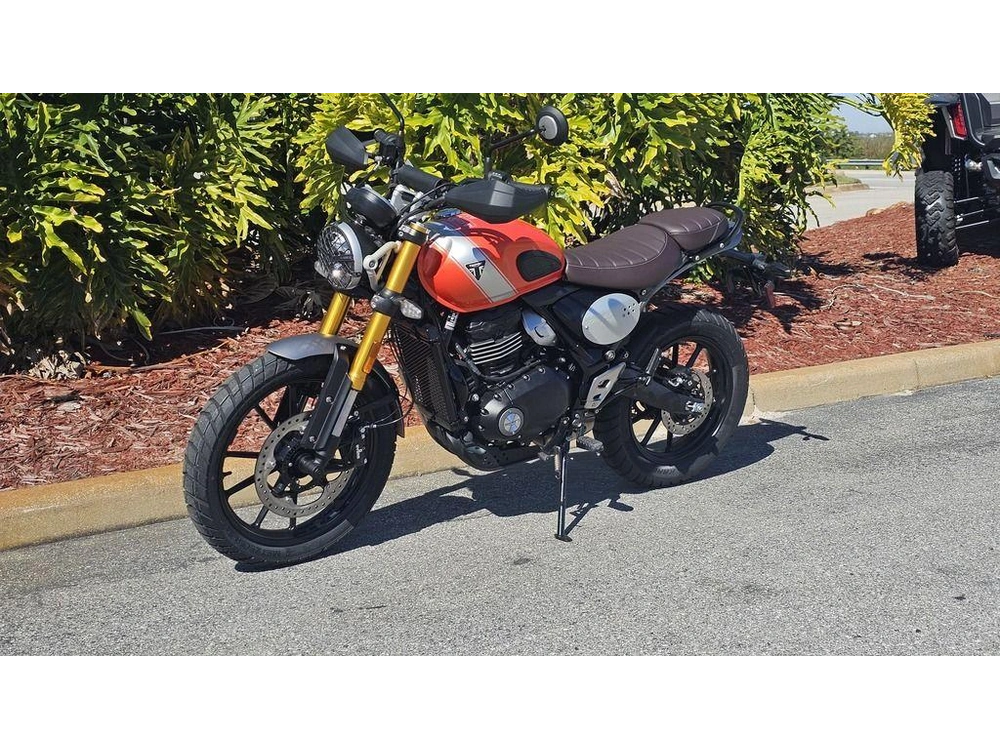 2026 Triumph Scrambler 400 X Baja Orange/aluminium