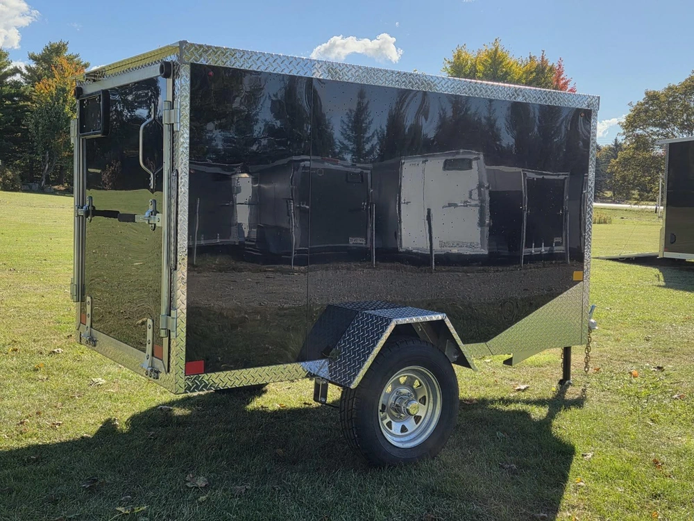 2027 Rhino Galvanized Enclosed 4' X 8' Ramp