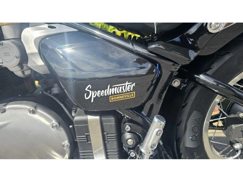 2026 Triumph Bonneville Speedmaster Carnival Red