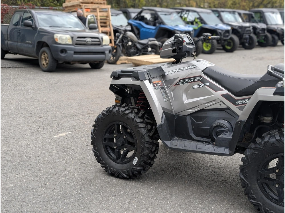 2018 Polaris Sportsman Touring 570 Titanium Eps 2 Places Vtt 2 Places Confort Passager Duo Balade Sentier Chasse Bois Direction Assistée Inspecté Prêt À Rouler Familial Outlander Max Kodiak Trv Kingquad alt