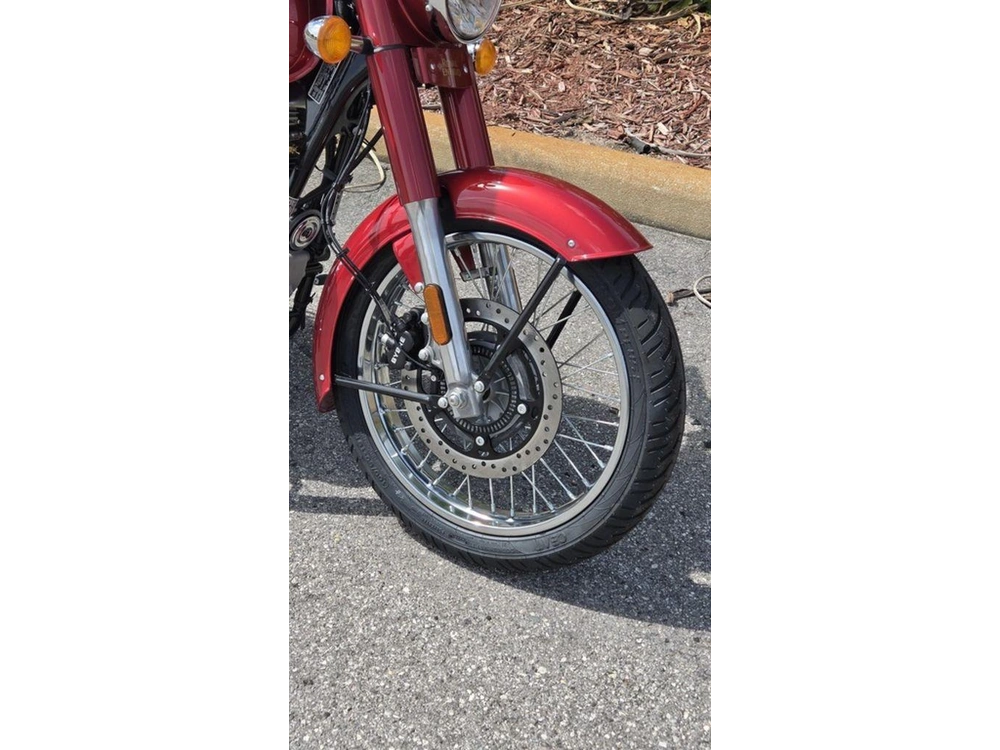 2027 Royal Enfield Classic 350 Madras Red