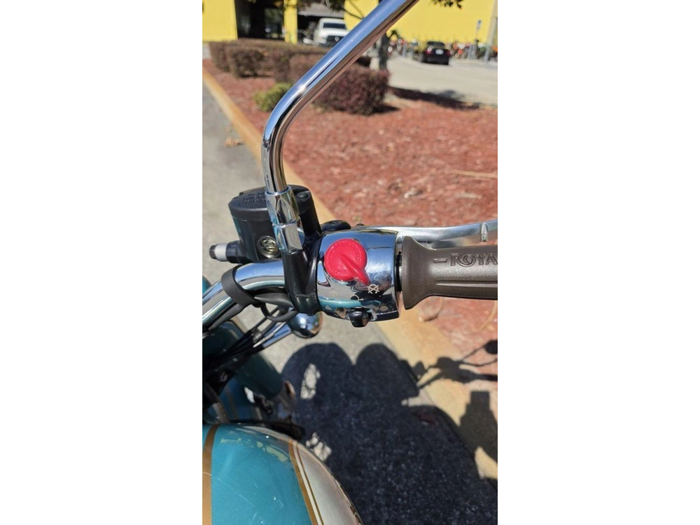 2026 Royal Enfield Classic 650 Classic Teal