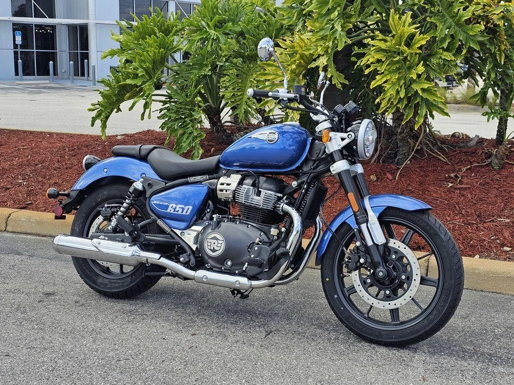 2024 Royal Enfield Super Meteor 650 Astral Blue