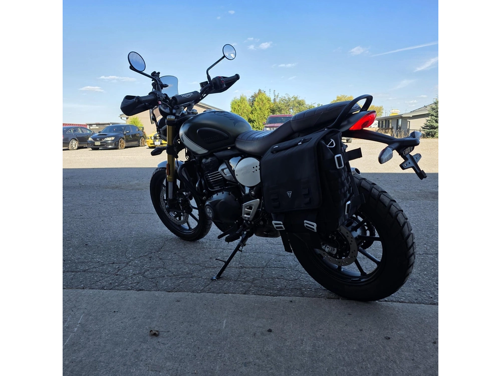 2024 Triumph Scrambler 400x