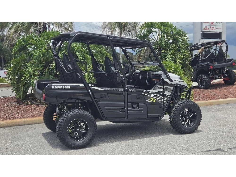 2025 Kawasaki Teryx4™ S Le