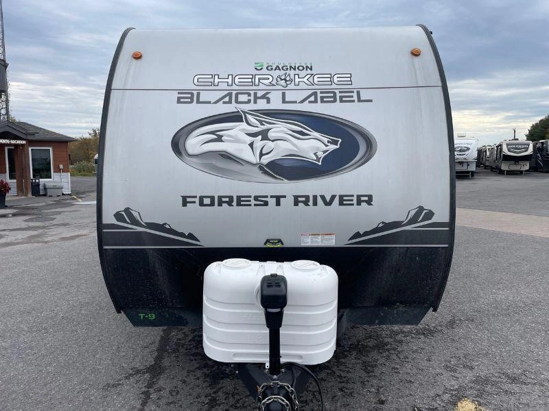 Forest River Cherokee Wolf Pup 16fqbl 2025