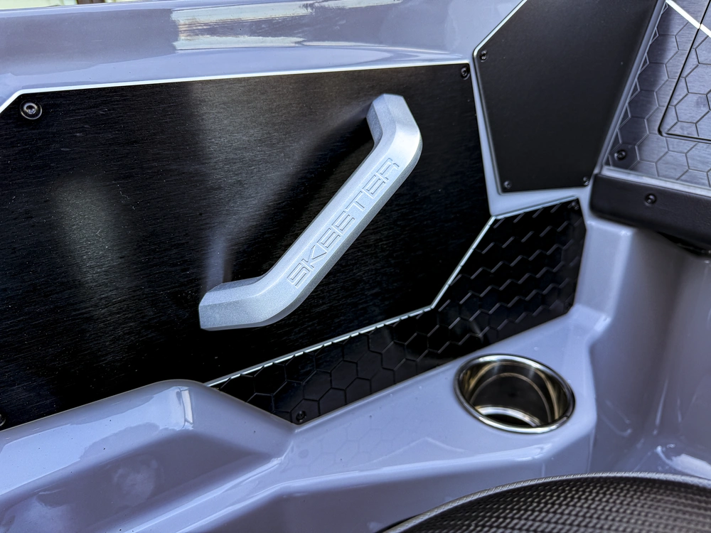 2027 Skeeter Products Wxr2060