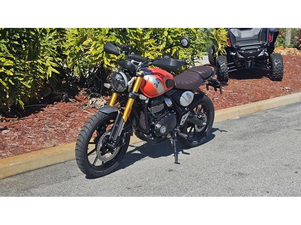 2026 Triumph Scrambler 400 X Baja Orange/aluminium