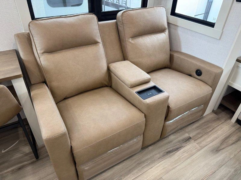 2027 Brinkley Model Z Z2900