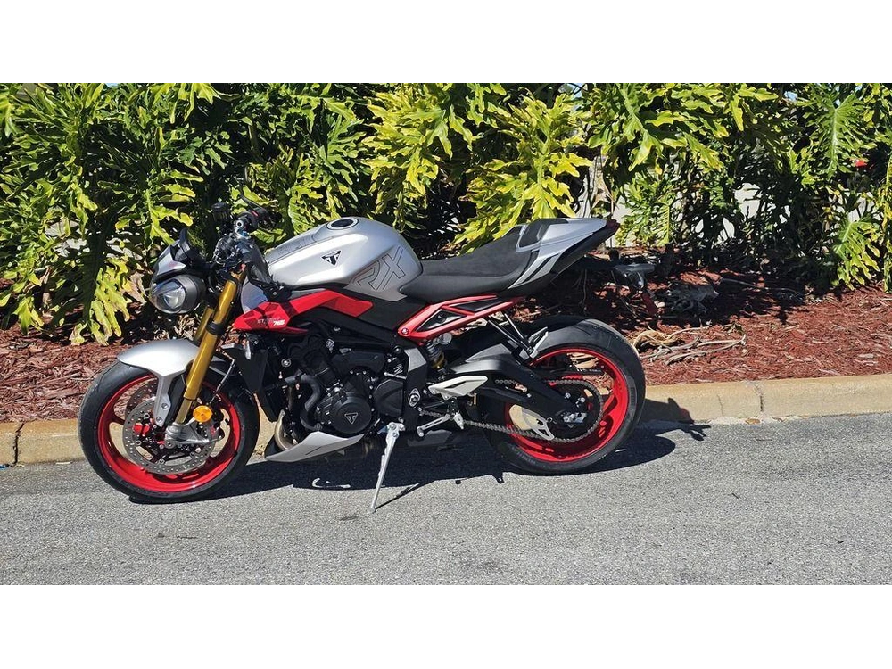 2026 Triumph Street Triple 765 Rx