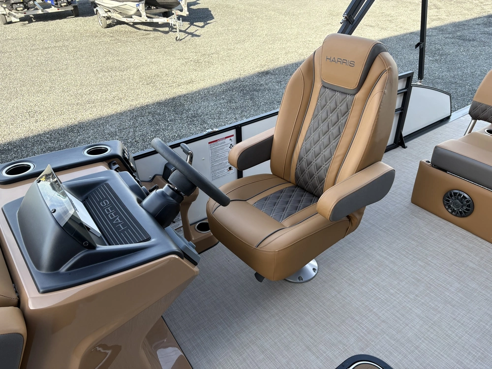 2027 Harris Cruiser 210 Sl alt