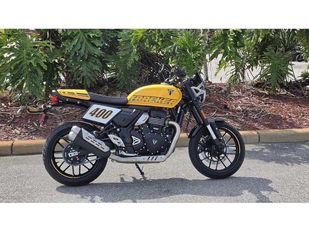 2026 Triumph Tracker 400 Racing Yellow