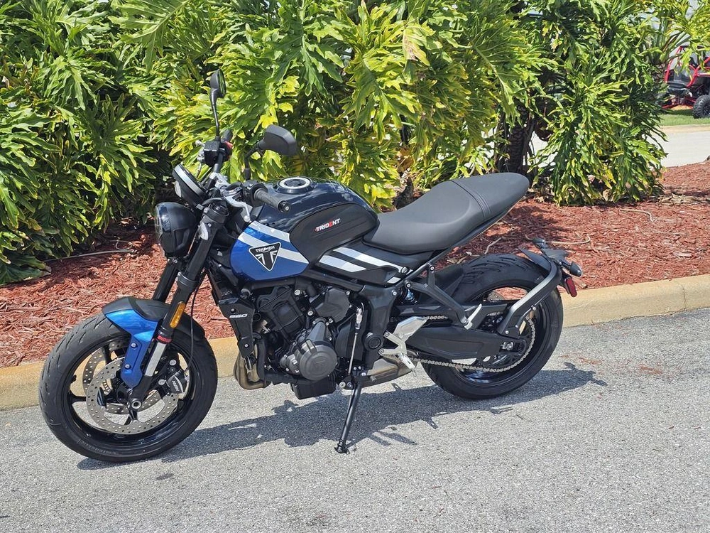 2025 Triumph Trident 660 Cobalt Blue/sapphire Black