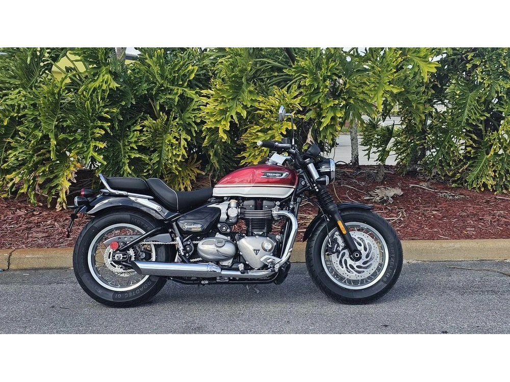 2026 Triumph Bonneville Speedmaster Carnival Red