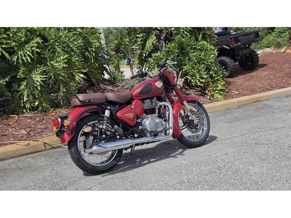 2027 Royal Enfield Classic 350 Madras Red
