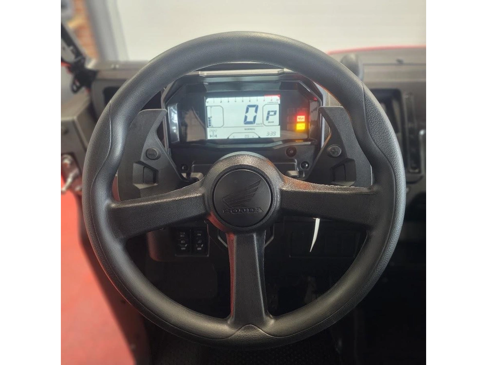 2026 Honda Pioneer 1000 5p Deluxe