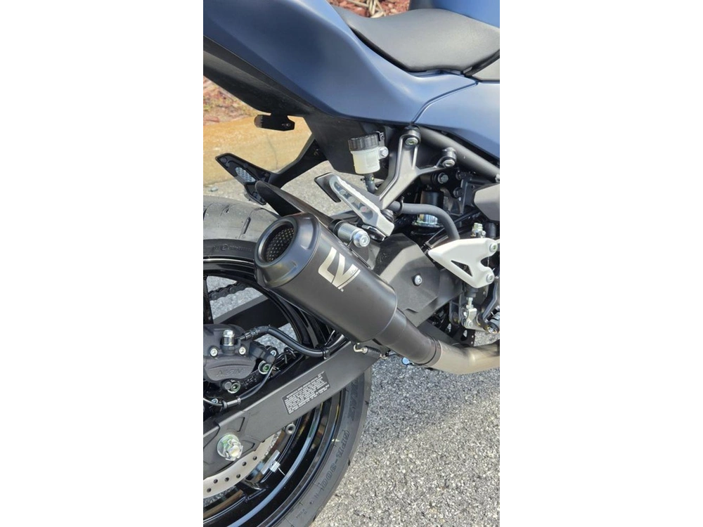 2026 Kawasaki Ninja® 500 Abs Metallic Matte Twilight Blue