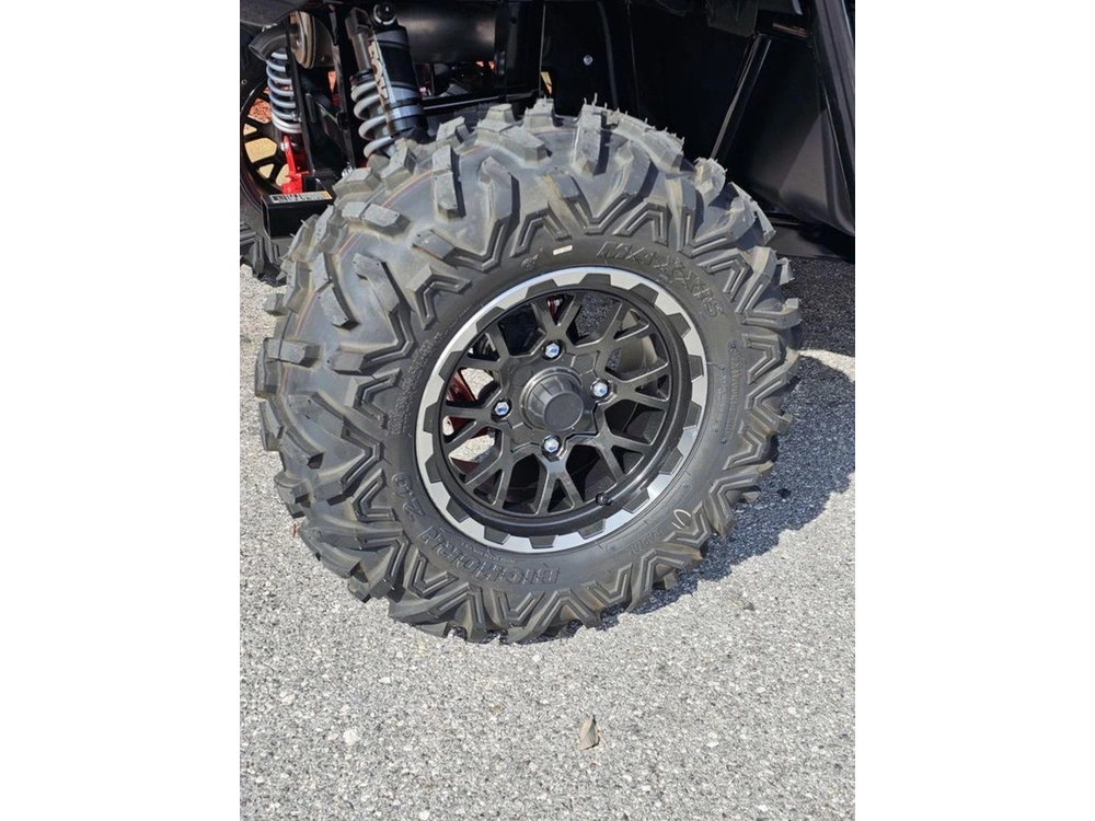 2025 Kawasaki Teryx4™ S Le