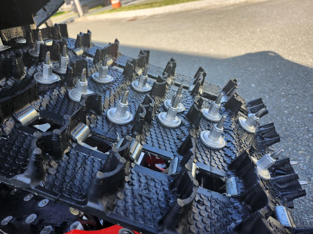 2025 Polaris Patriot 9r Indy Xcr 136 Motoneige Sentier Performance Agressive Haute Vitesse Sport 2 Temps Puissance Pilotage Sportif Damé Racing Impeccable Mxz X-rs Renegade Zr Sidewinder alt