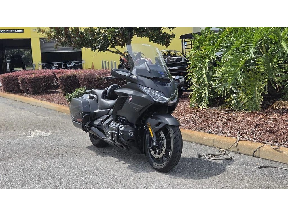 2025 Honda Gold Wing 50th Anniversary Dct