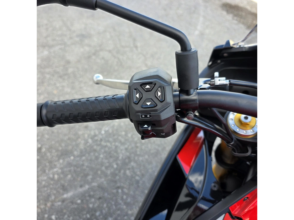 2026 Aprilia Tuono 660 Factory