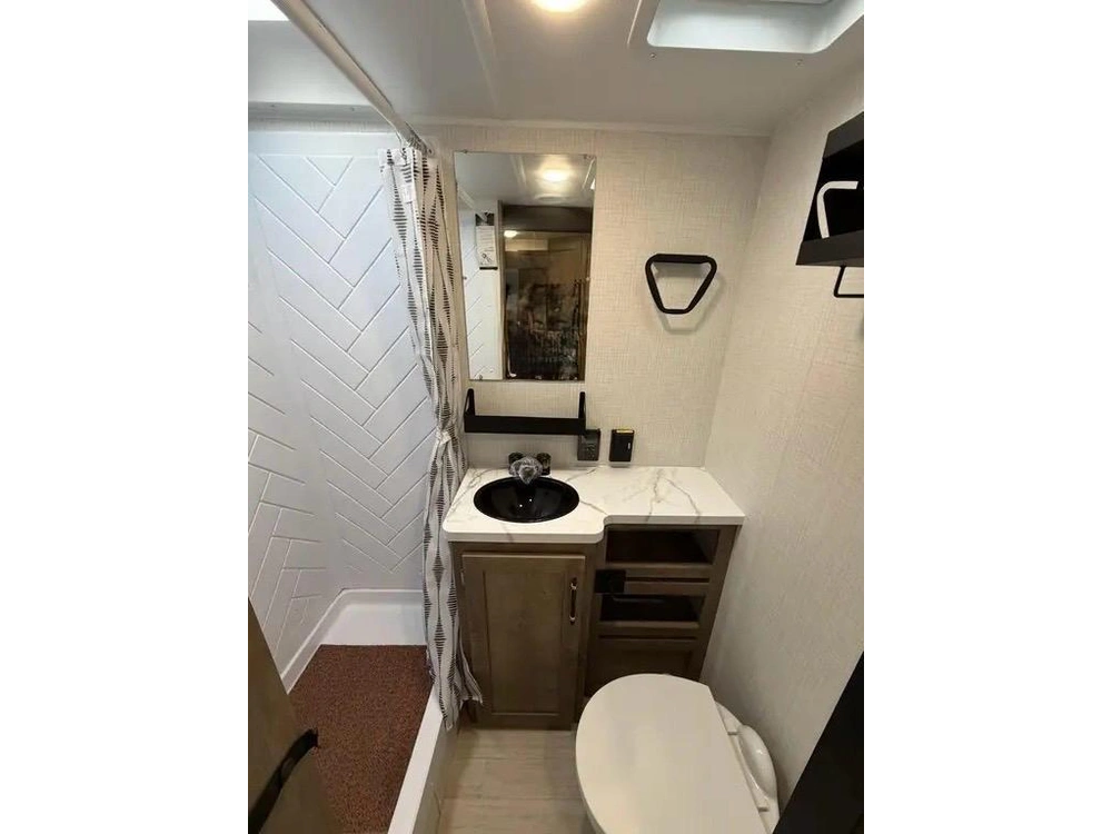 2027 Keystone Rv Springdale 2880brs alt